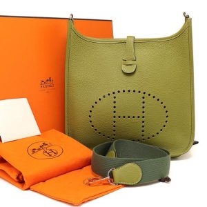 【エルメス バッグ エブリン3PM グリーン トリヨンクレマンス □J刻印 HERMES】の【買取 または 質預かり】をいたしました！【熊本市南区の質屋おやま質店】